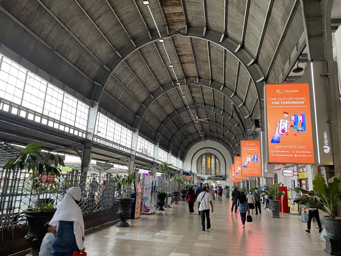 Jakarta Kota Station (Stasiun Beos), Jakarta