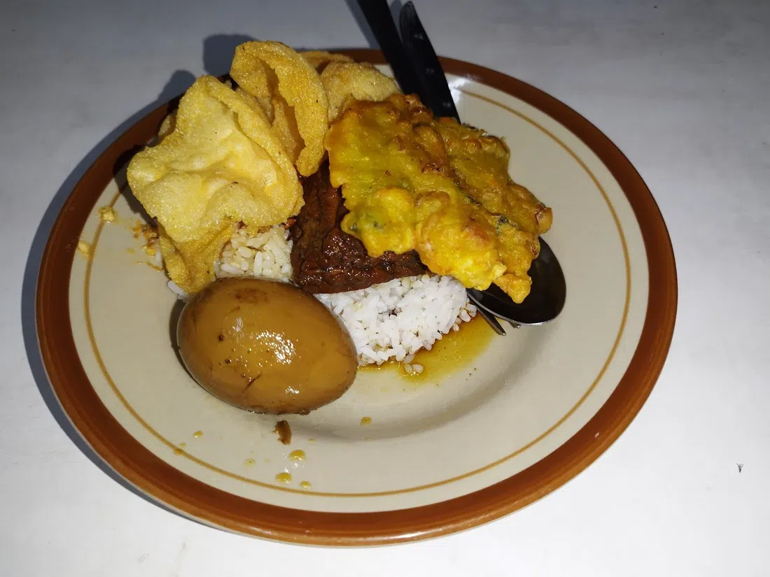 Nasi Uduk Betawi Pondok Pinang, Yakarta